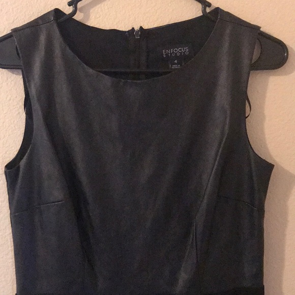 Dress - Picture 3 of 4